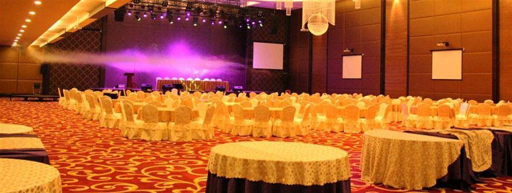 Four Points By Sheraton Medan Eksteriør bilde