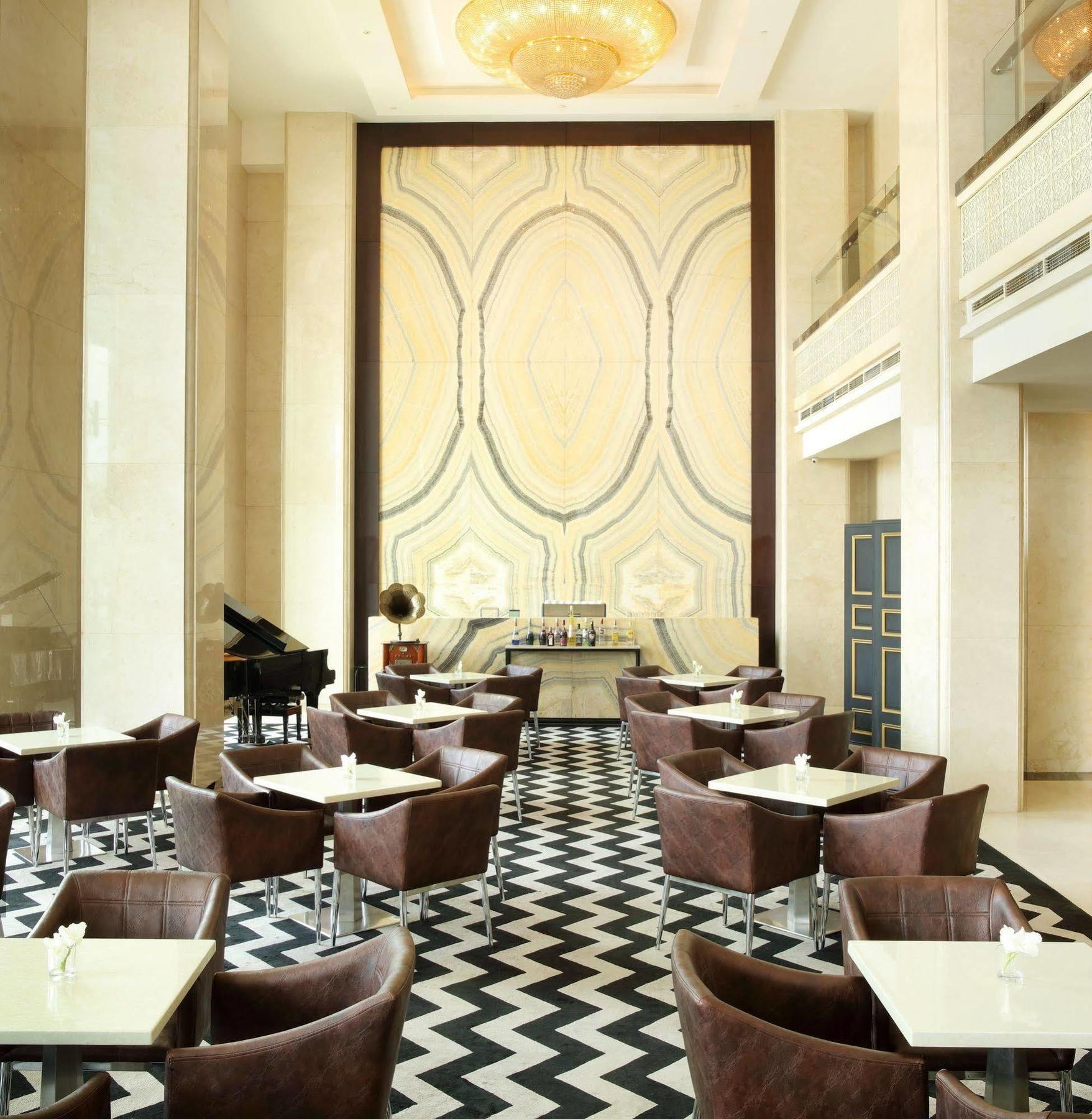 Four Points By Sheraton Medan Eksteriør bilde